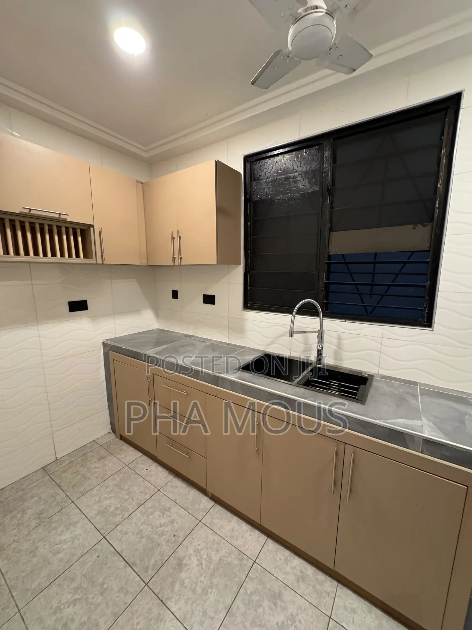 2bdrm Apartment in Achimota for rent