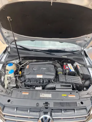 Volkswagen Passat 2015 Silver