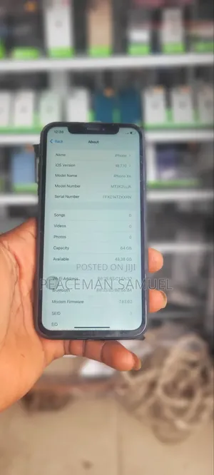 Apple iPhone XR 64 GB Black