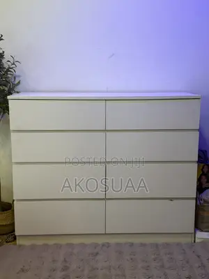 8 Chest Drawer & TV Console for Sale