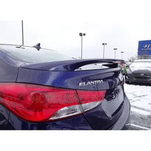 Hyundai Elantra Boot Spoilet