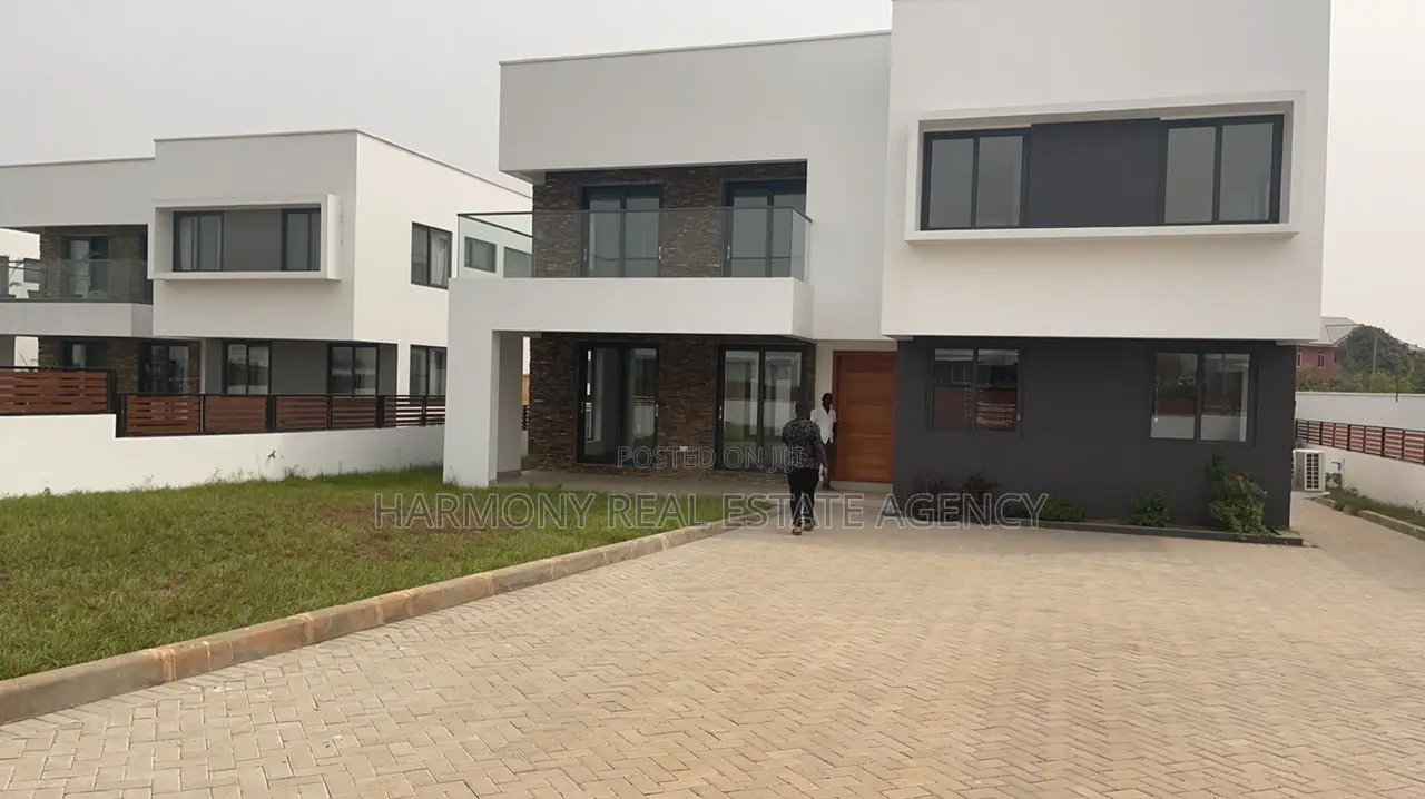 4bdrm House in West Legon for rent