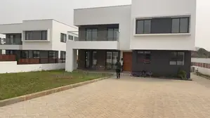 4bdrm House in West Legon for rent