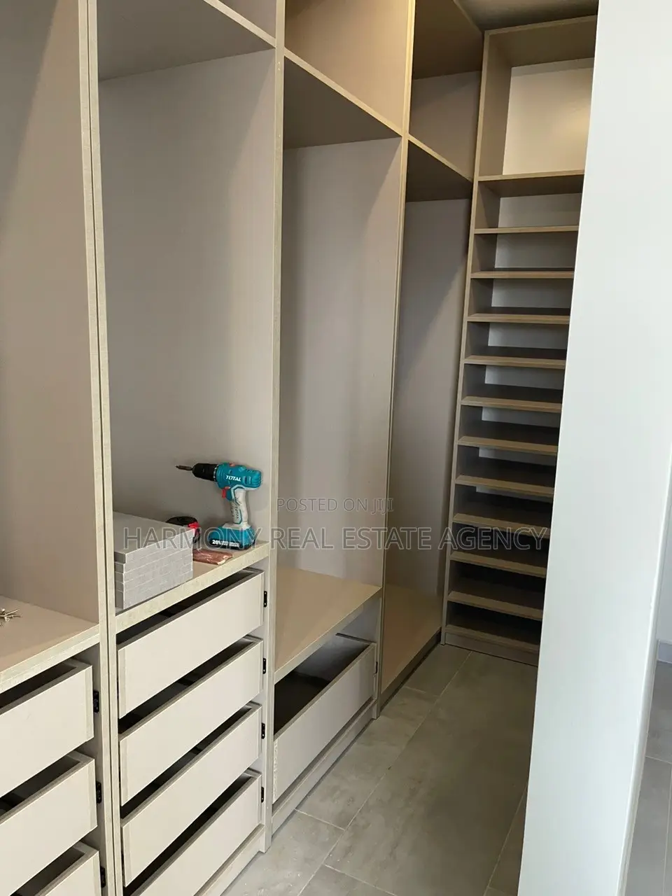 4bdrm House in West Legon for rent