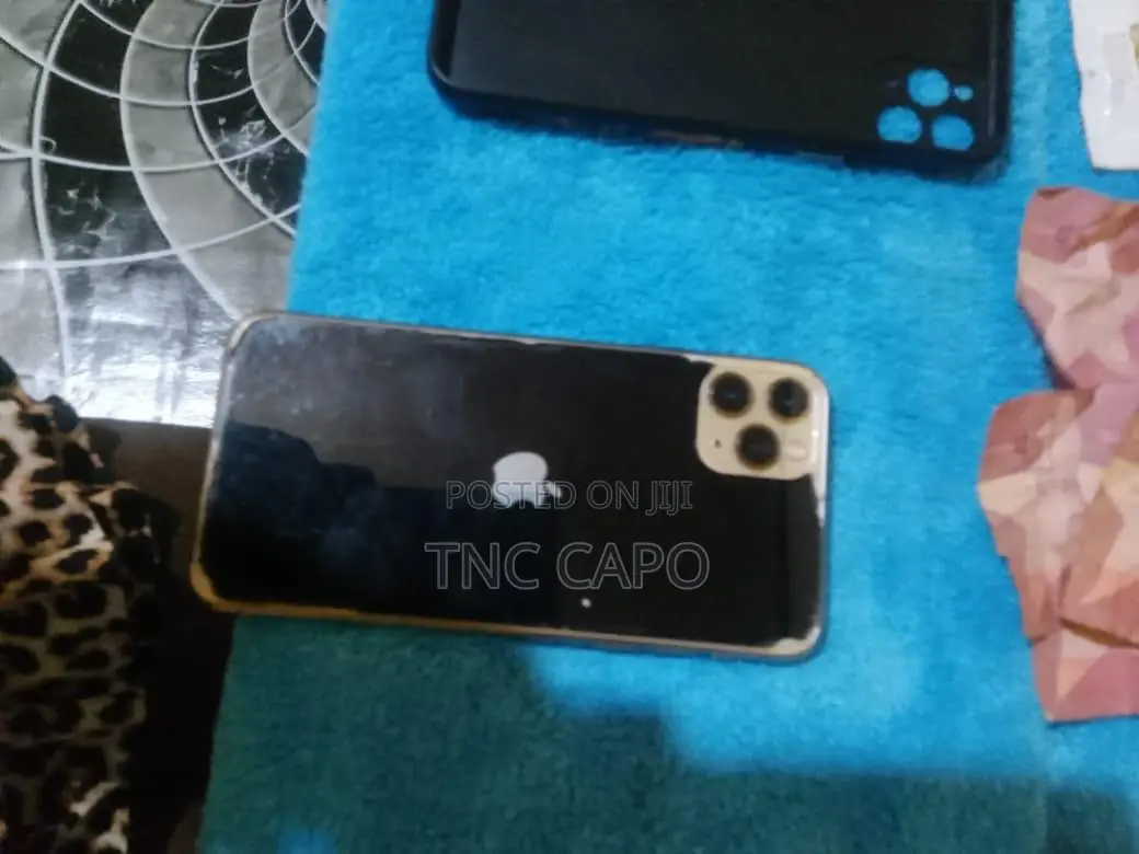 Apple iPhone 11 Pro Max 256 GB Gold