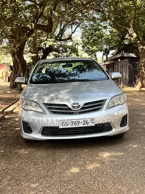 Toyota Corolla 2013 Silver