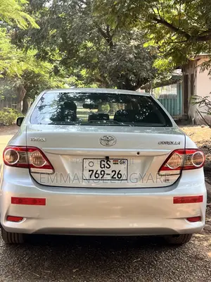 Toyota Corolla 2013 Silver
