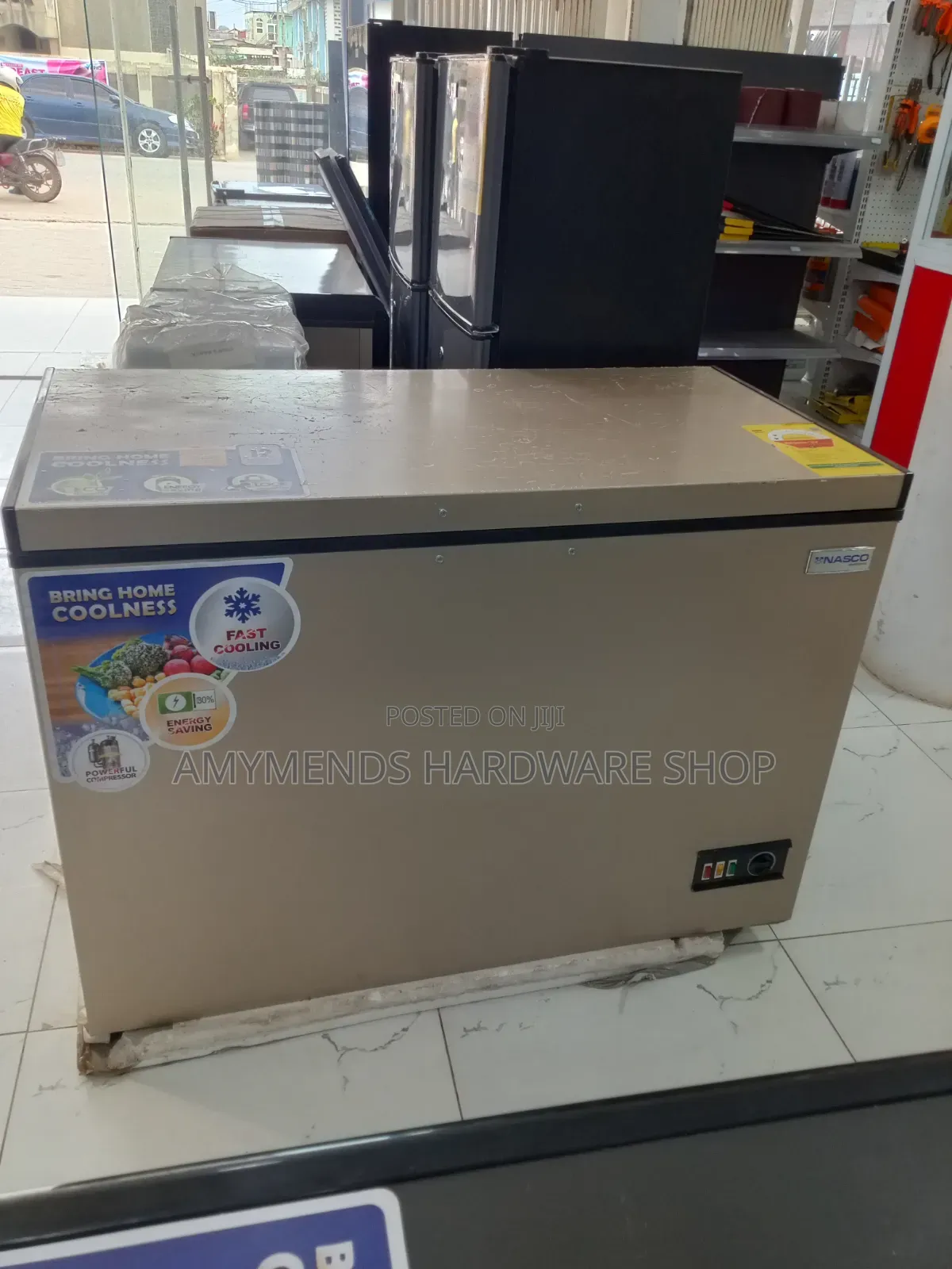 Nasco Chest Freezer 318litres