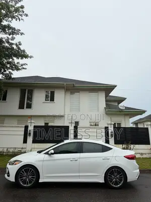 Hyundai Elantra Sport 2018 White