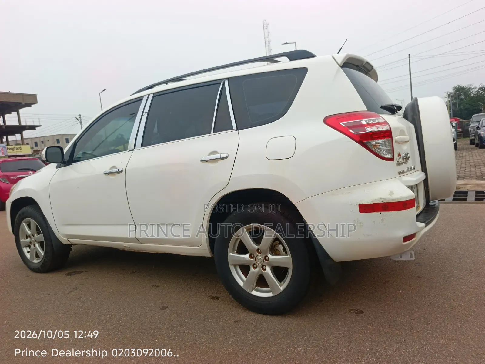 Toyota RAV4 2012 White