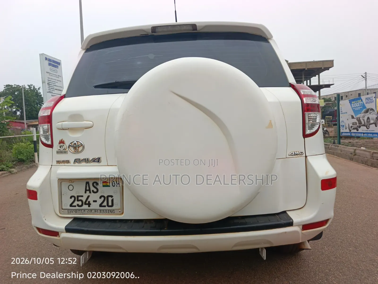 Toyota RAV4 2012 White