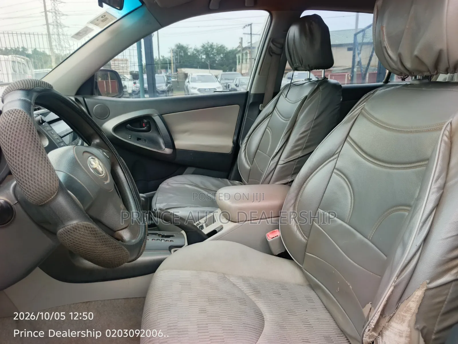 Toyota RAV4 2012 White