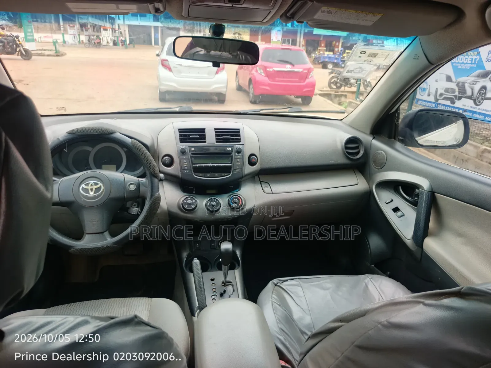 Toyota RAV4 2012 White