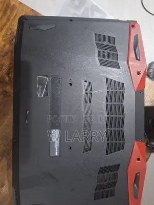 Laptop Acer Aspire VX5 591G 16GB Intel Core i5 HDD+SSD 250GB