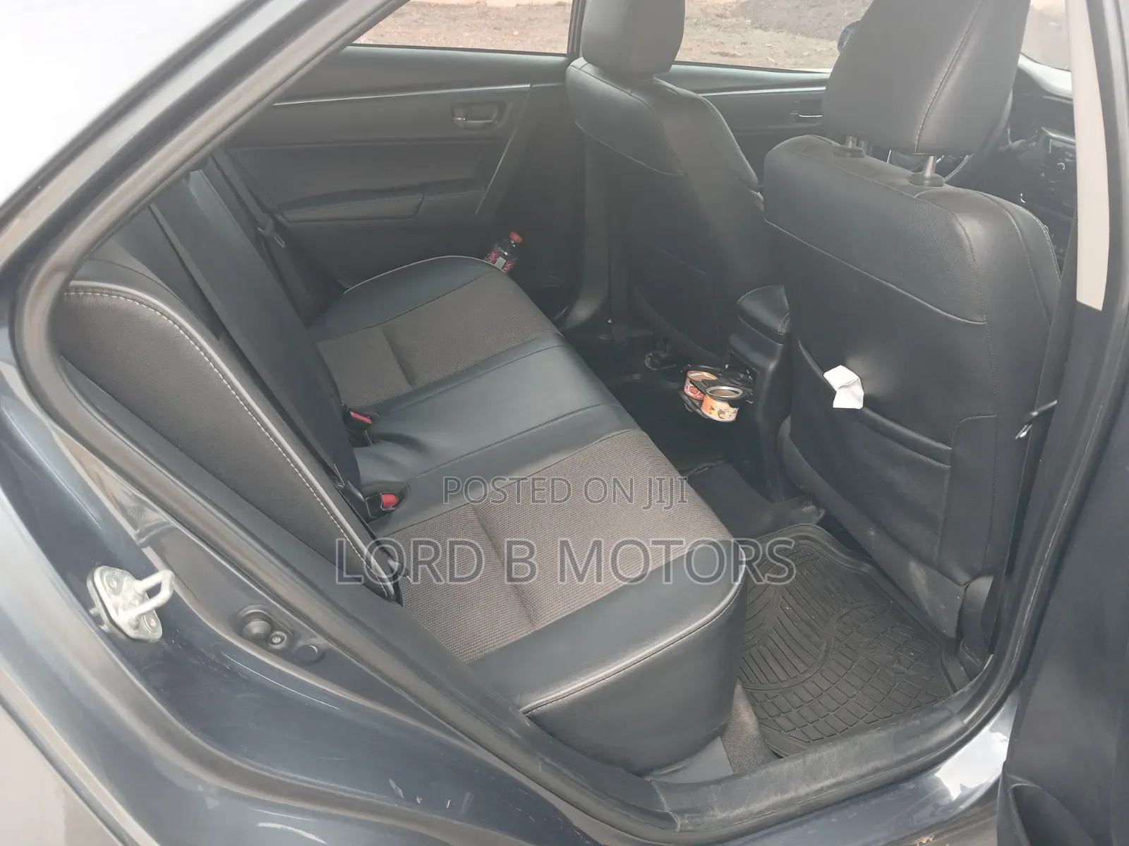 Toyota Corolla S 4dr Sedan (1.8L 4cyl CVT) 2015 Gray