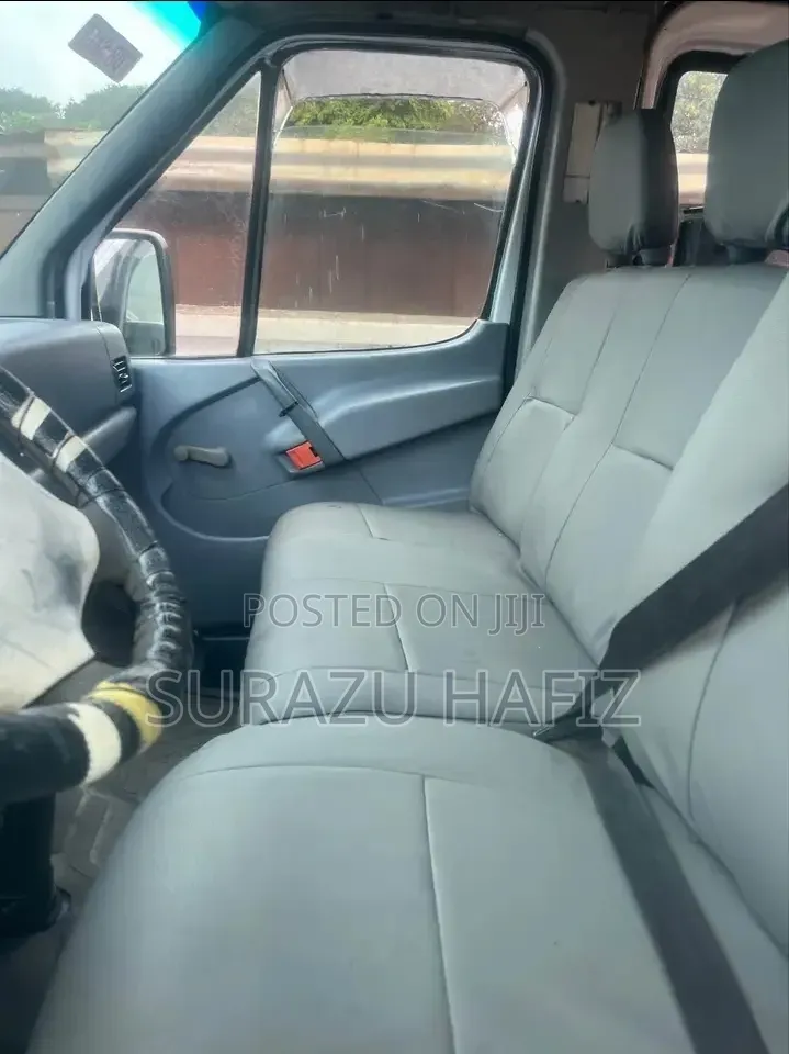 Mercedes-Benz Sprinter 2010