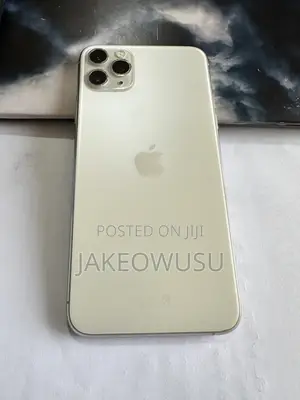 Apple iPhone 11 Pro Max 64 GB White