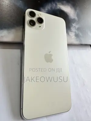 Apple iPhone 11 Pro Max 64 GB White
