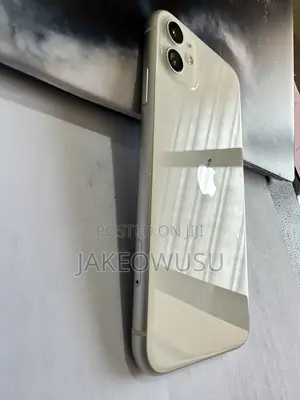 Apple iPhone 11 64 GB White