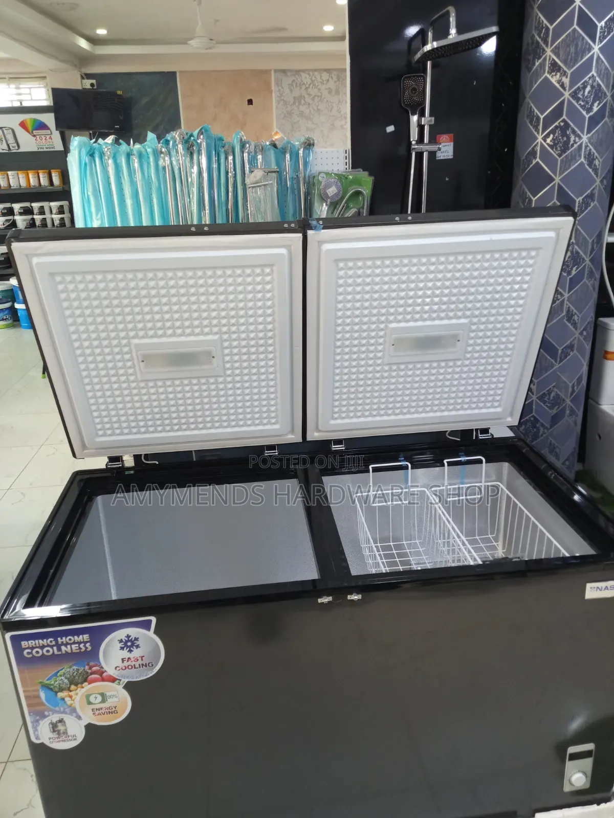 Nasco Chest Freezer 425litres
