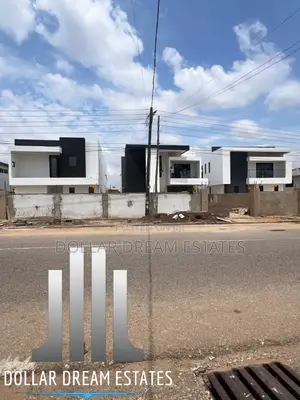 4bdrm House in East Legon for sale