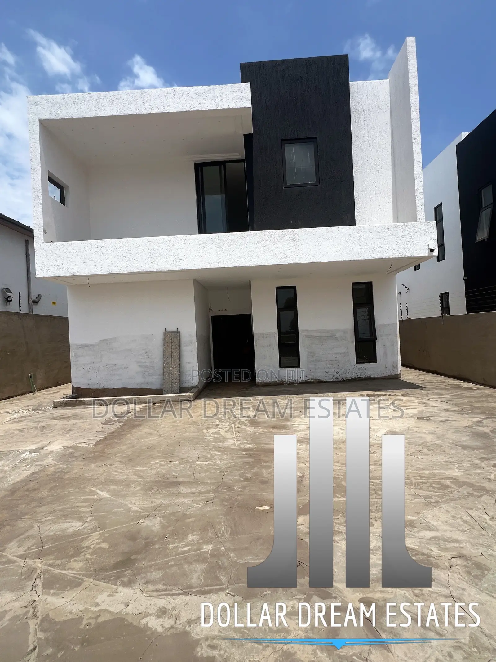 4bdrm House in East Legon for sale