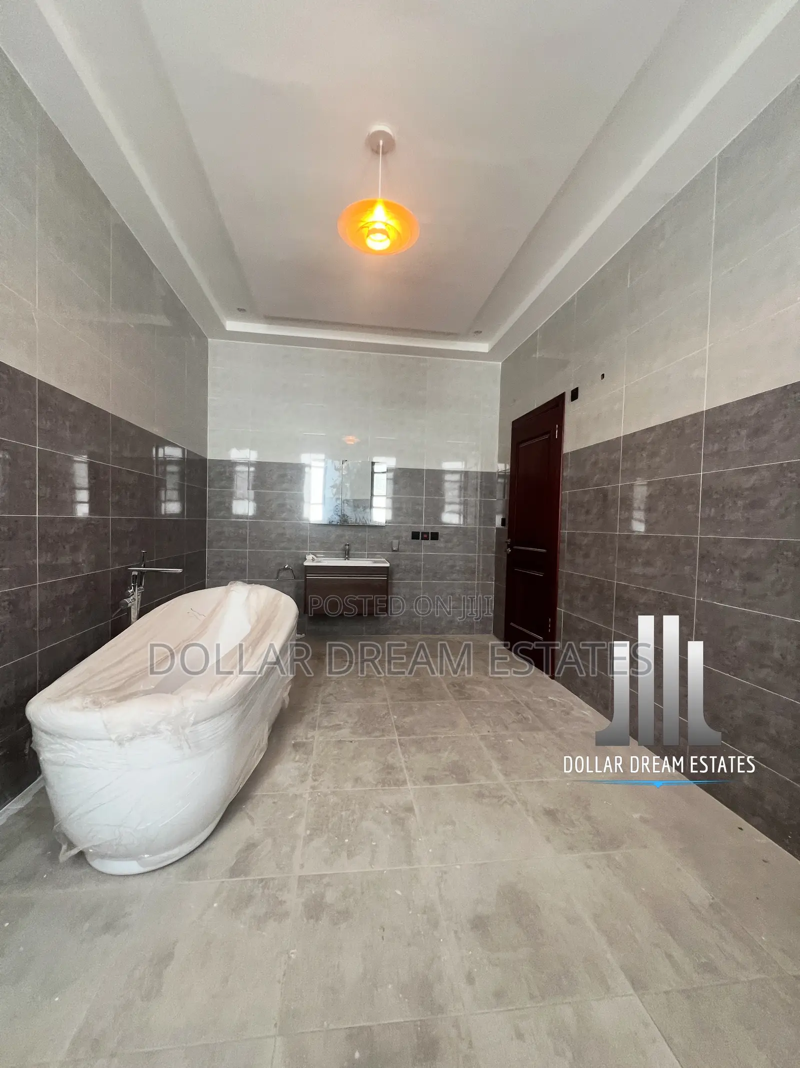 4bdrm House in East Legon for sale