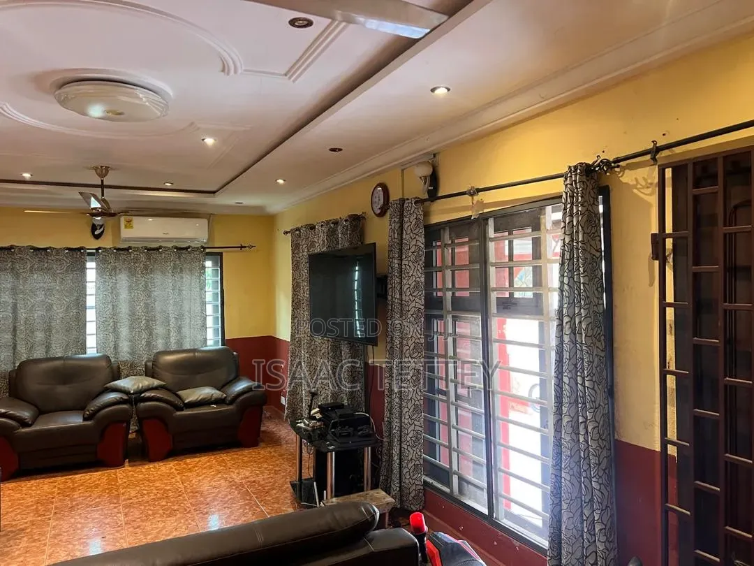 5bdrm House in Odorgonno for sale