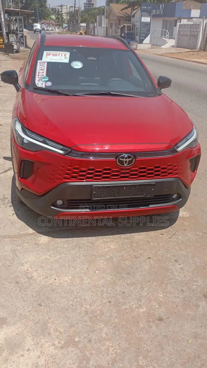 Toyota Corolla Cross 2025 Red
