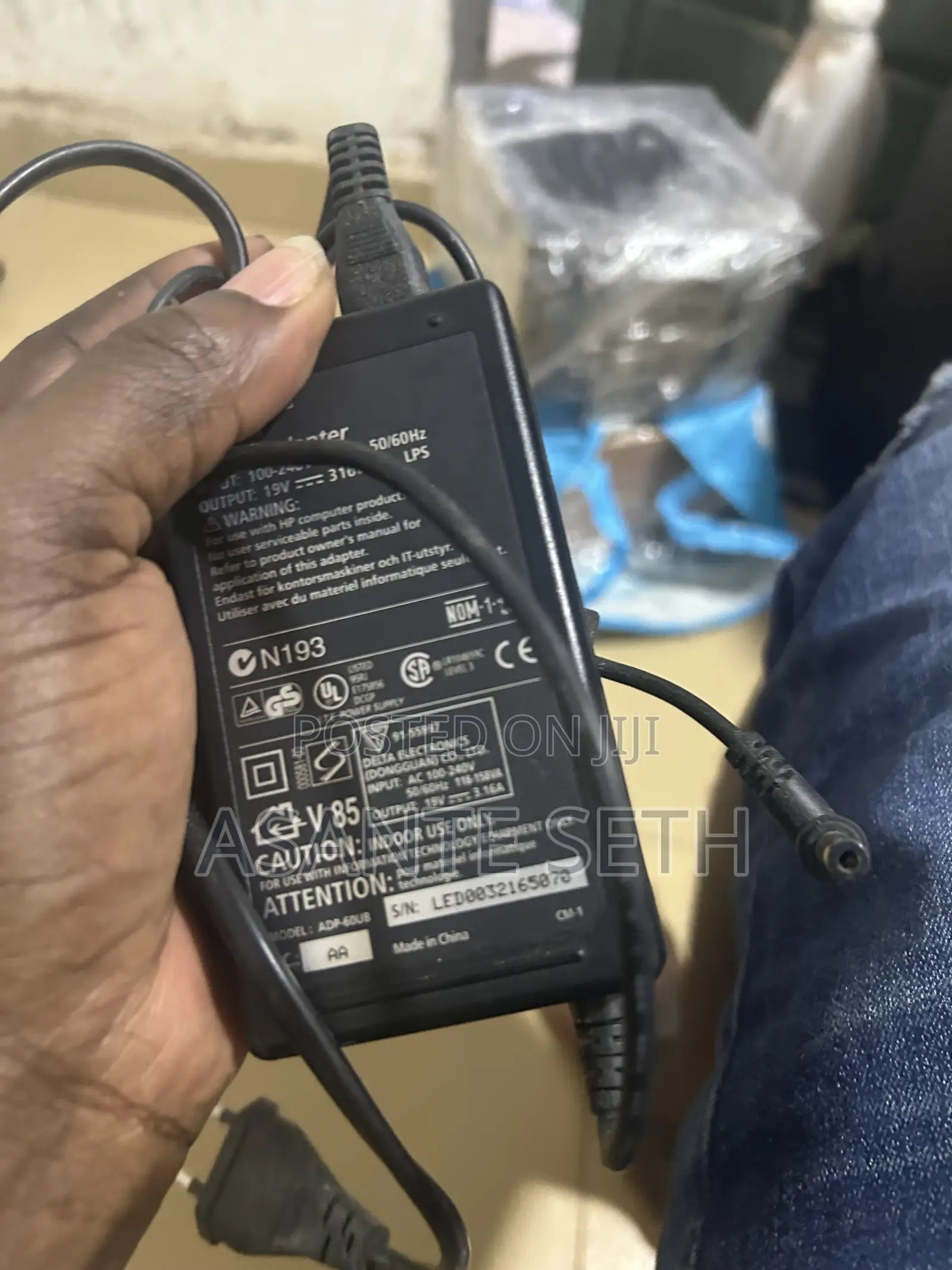 Original Home Used HP Big Pin Laptop Charger
