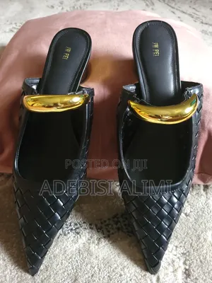 Brand New JW PEI Helena Woven Mules – Size 11