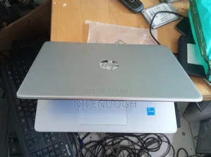Laptop HP EliteBook 840 G5 8GB Intel Core i3 SSD 128GB