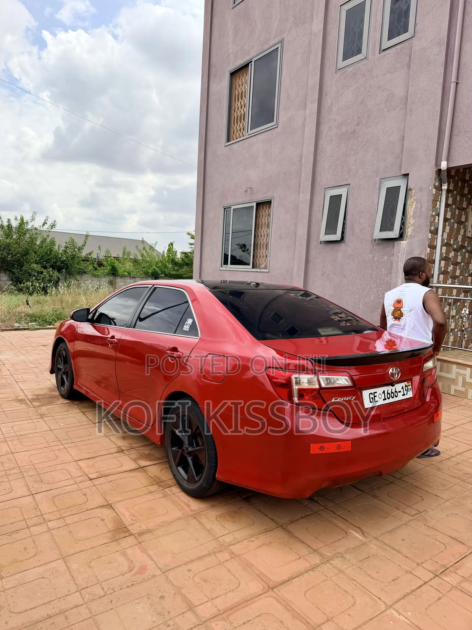 Toyota Camry SE 4dr Sedan (2.5L 4cyl 6A) 2013 Red