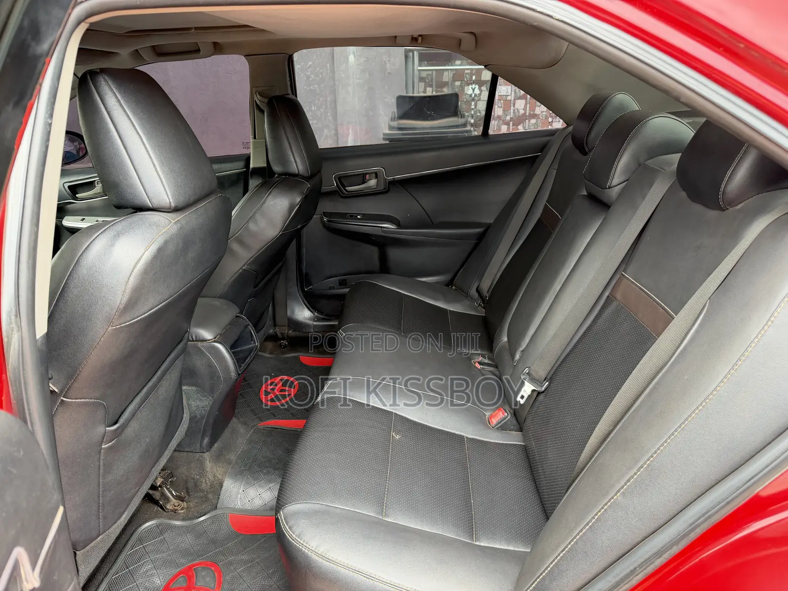 Toyota Camry SE 4dr Sedan (2.5L 4cyl 6A) 2013 Red