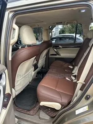 Lexus GX 460 Luxury 2015 Green