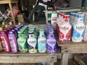 MALIZIA. Bagno Schiuma Italiano