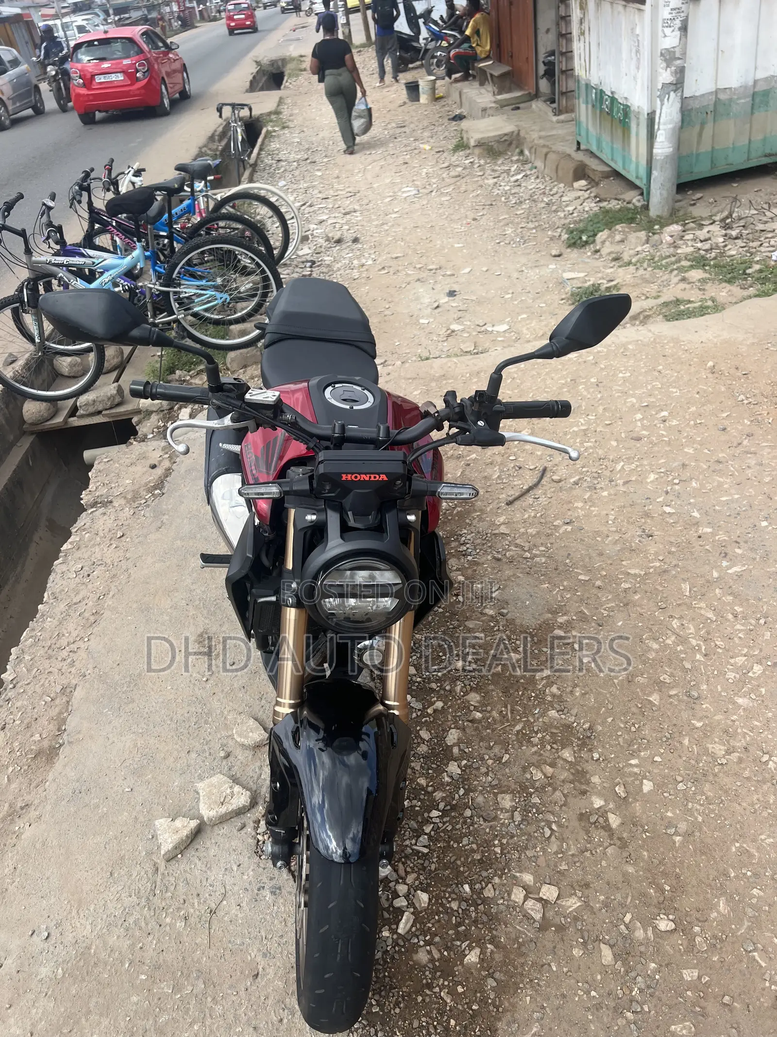 Honda CB 2023 Red