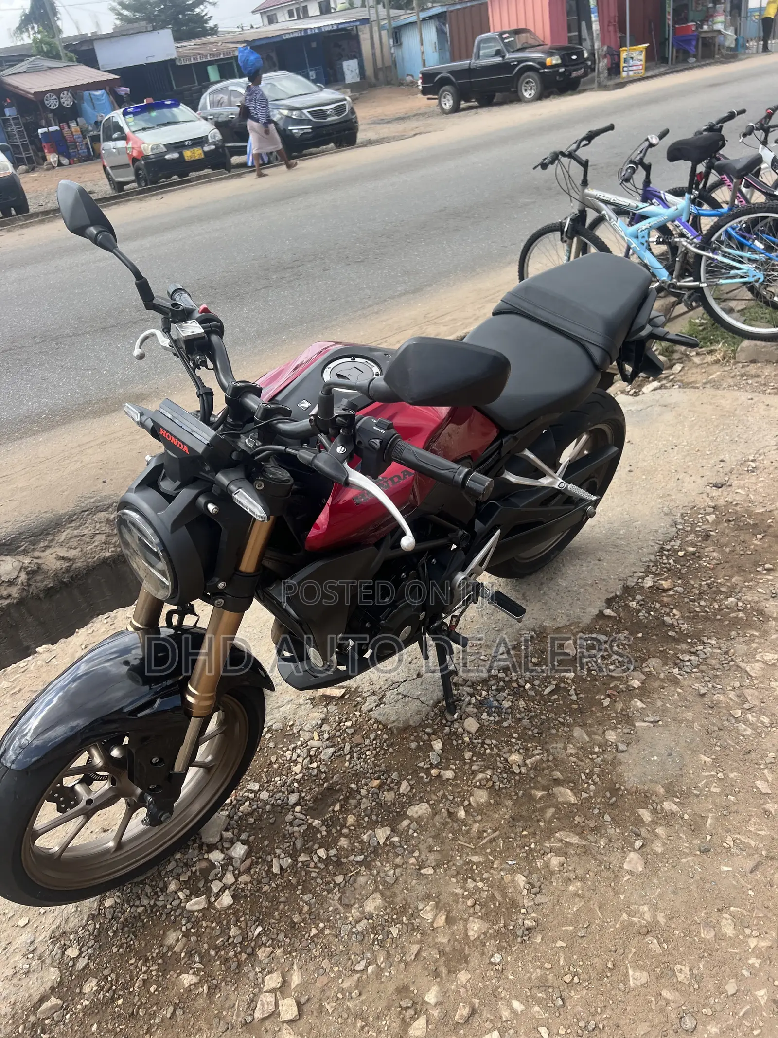 Honda CB 2023 Red