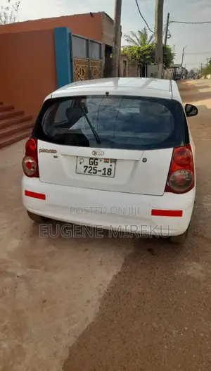 Kia Morning 2011 White