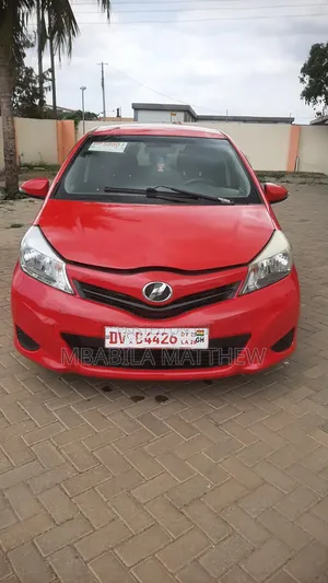 Toyota Vitz 2014 Red