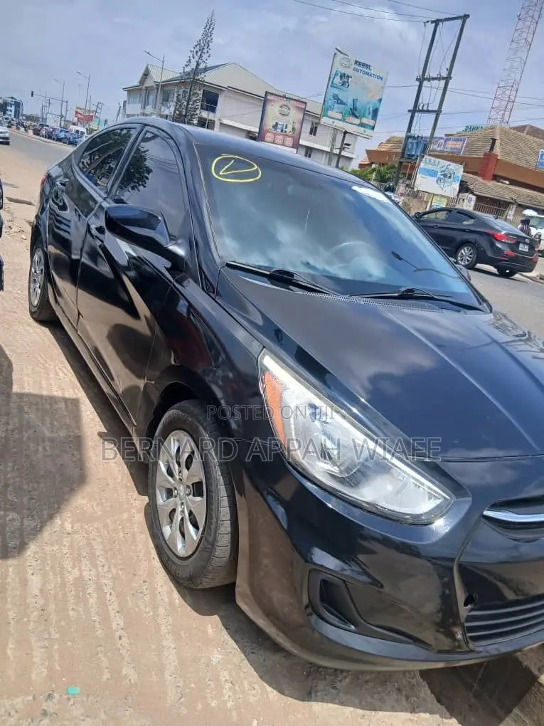 Hyundai Accent SE Sedan 2016 Black