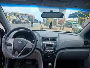 Hyundai Accent SE Sedan 2016 Black