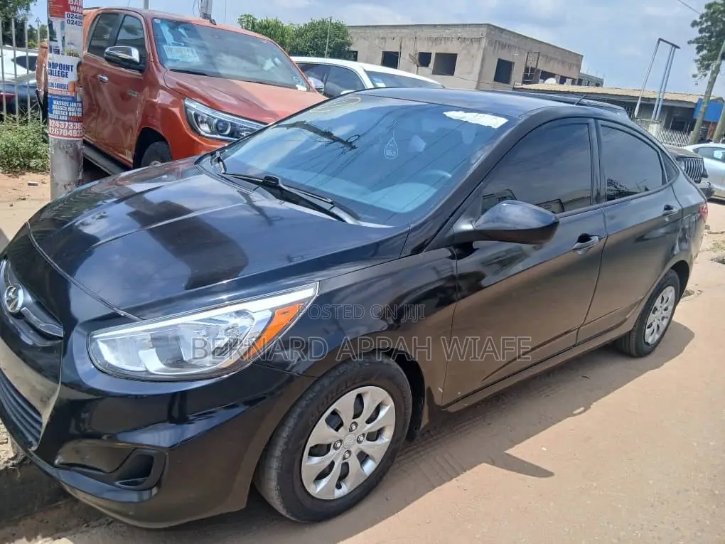 Hyundai Accent SE Sedan 2016 Black