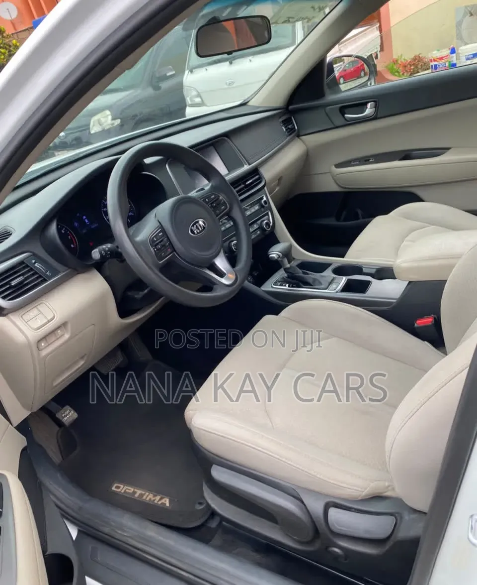 Kia Optima LX 2018 White