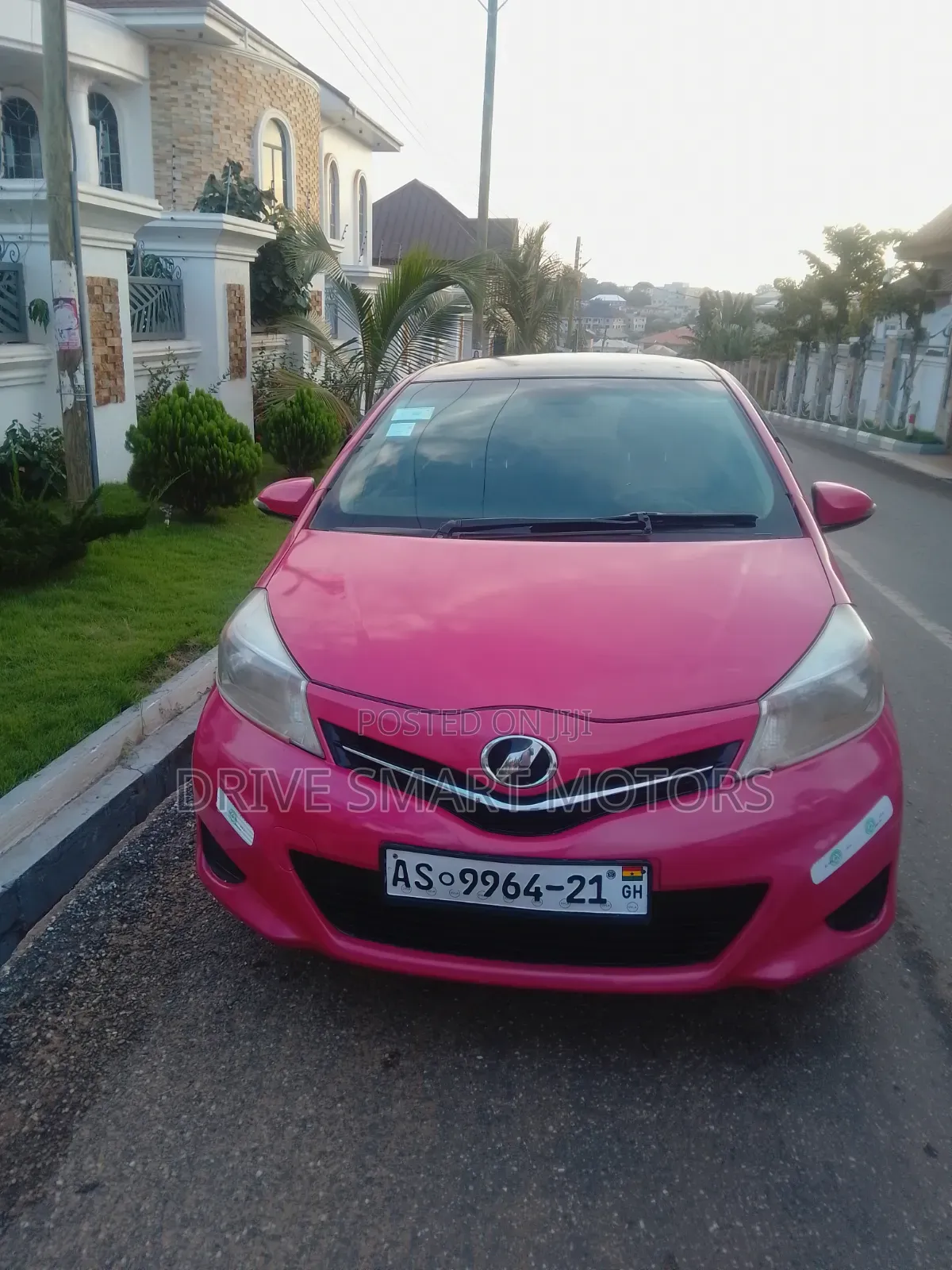 Toyota Vitz 2012 Pink
