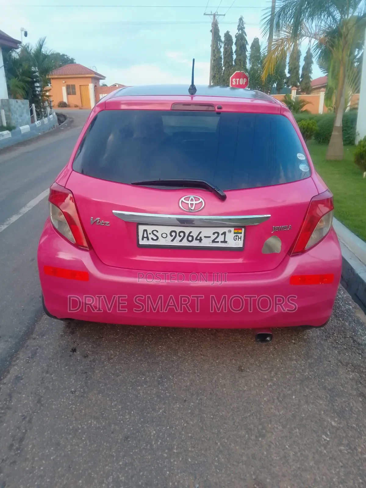 Toyota Vitz 2012 Pink
