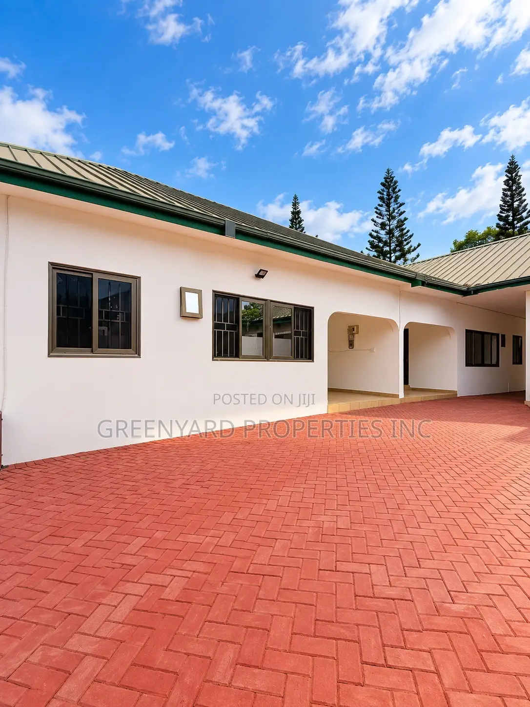 3bdrm Apartment in Adjiringanor, East Legon for rent