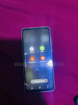 Samsung Galaxy A05 64 GB Green