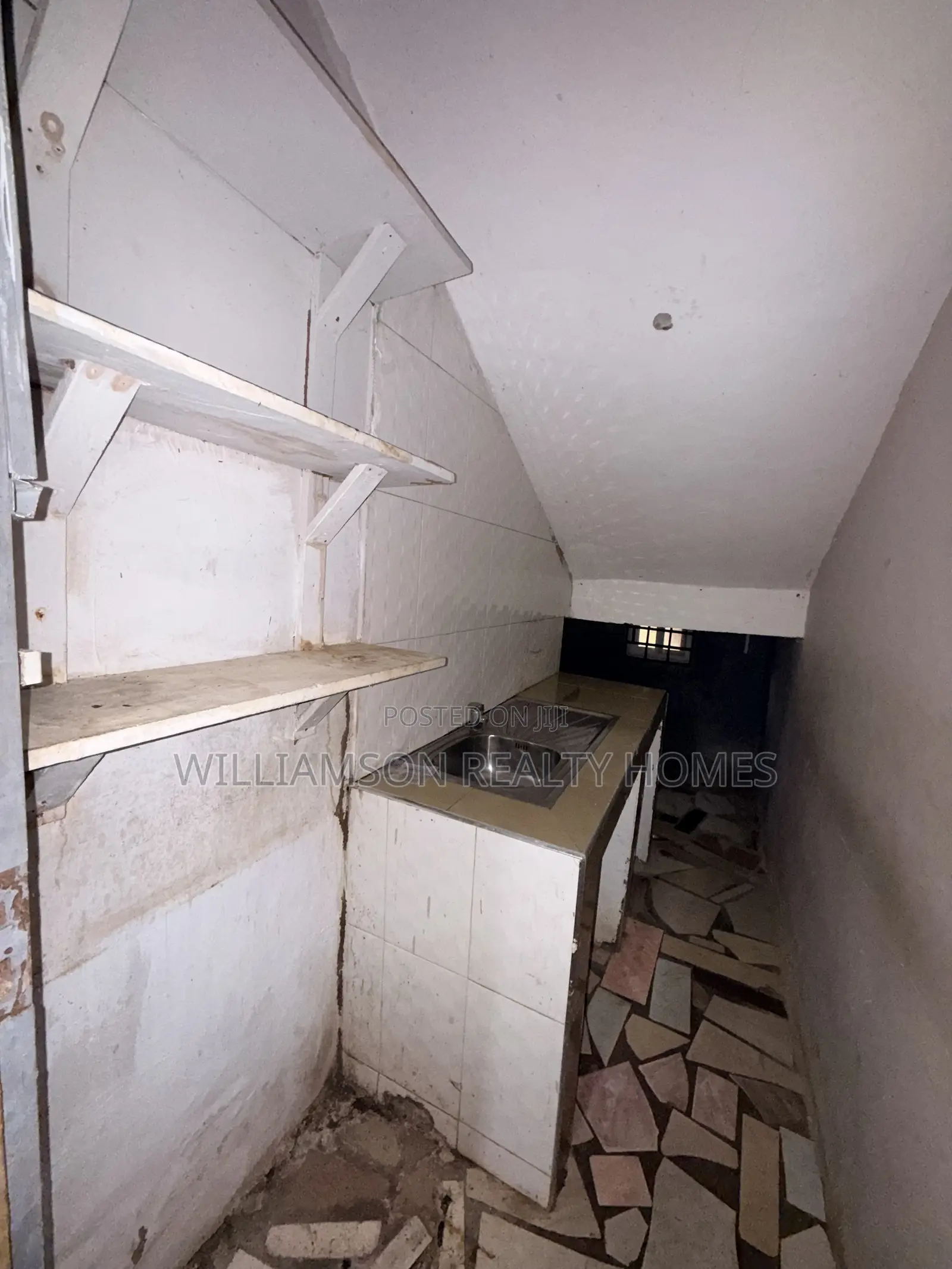 1bdrm Apartment in Hfc Estate Area, Spintex for rent