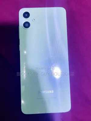 Samsung Galaxy A05 64 GB Green